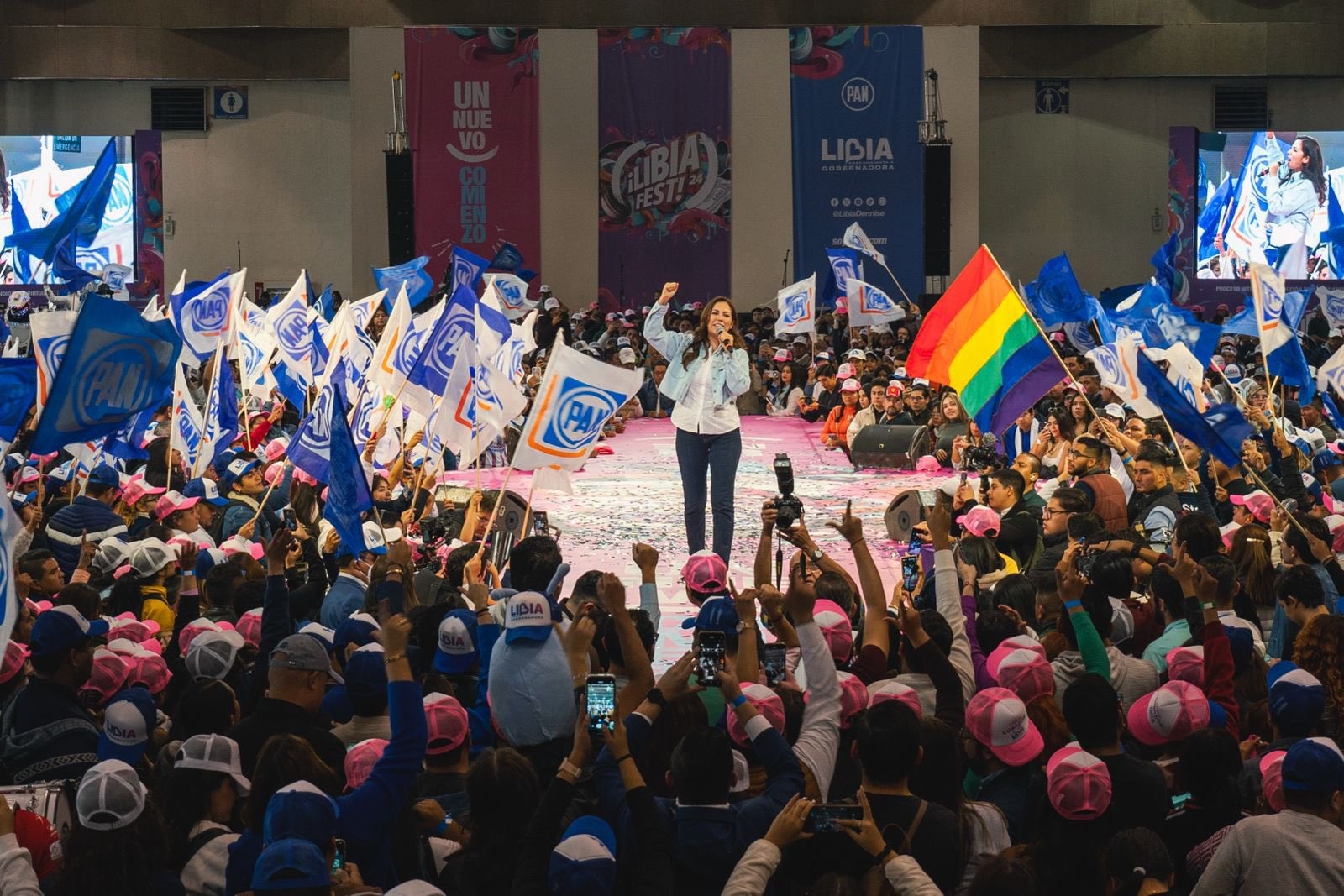 Cuestiona Libia Dennise campañas “virtuales“ de contrincantes