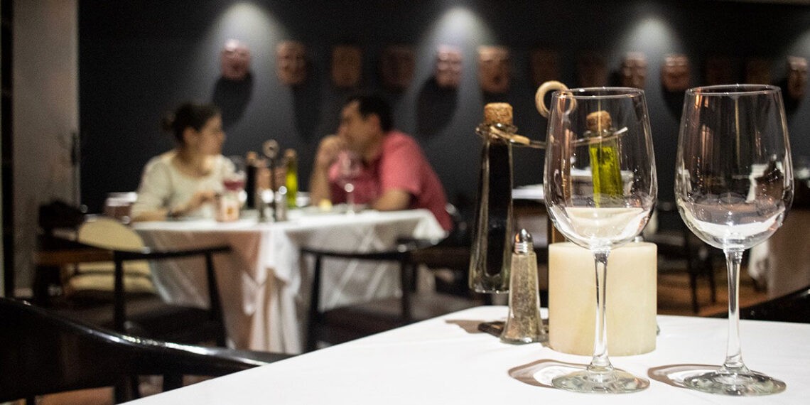 Analizan restauranteros incremento en precio de platillos en 2024