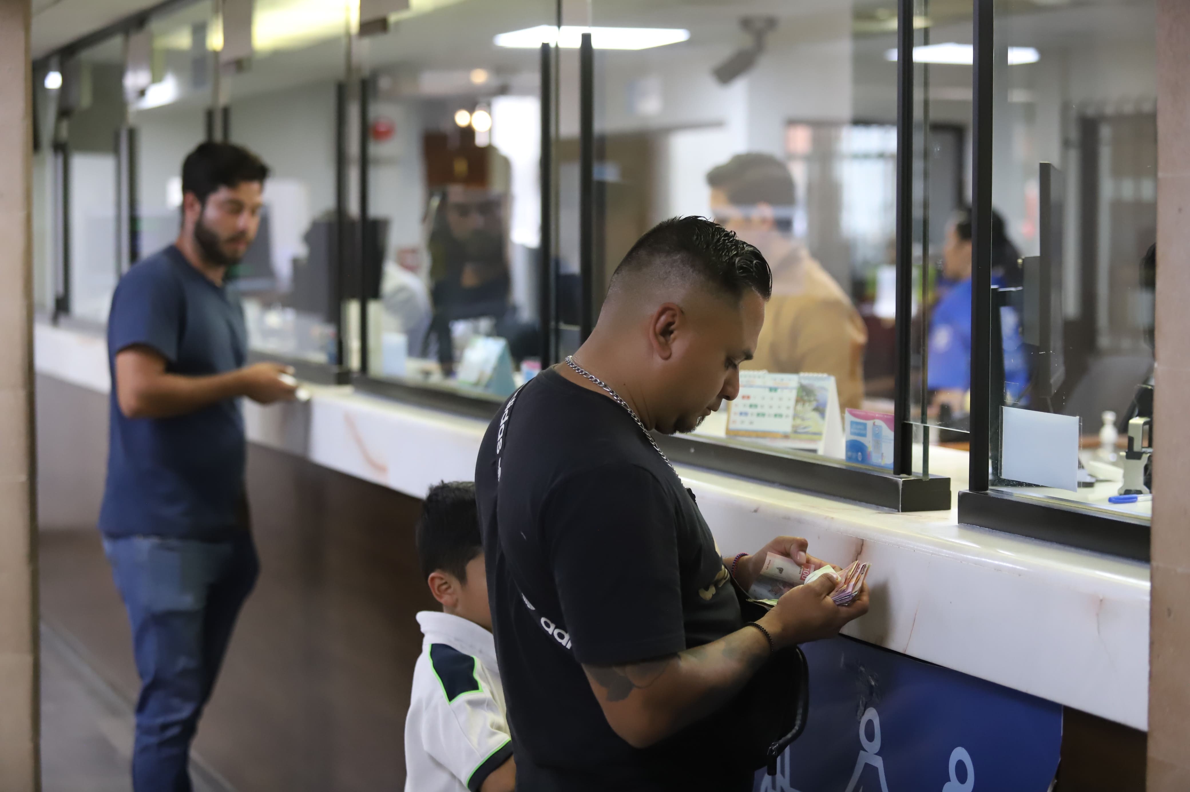  En 15 días recaudan más de 200 mdp de predial en León