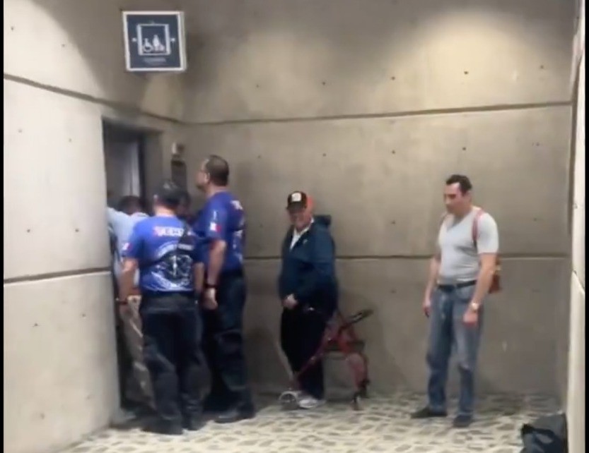 Aclara Poliforum León causas del incidente en elevador durante la Feria