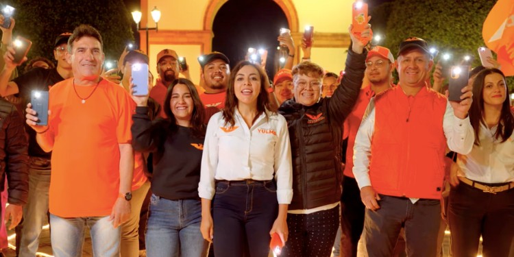 Ofrece Yulma tercera vía “entre malos y peores”