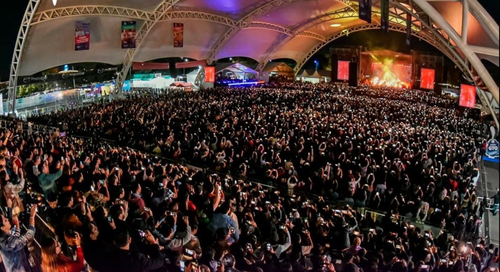 ¡Otra vez! Cambian dinámica de entrega de pulseras para los conciertos de la Feria de León
