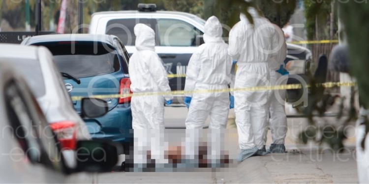 Asesinan a hombre en Jardines de San Juan; hay un presunto detenido