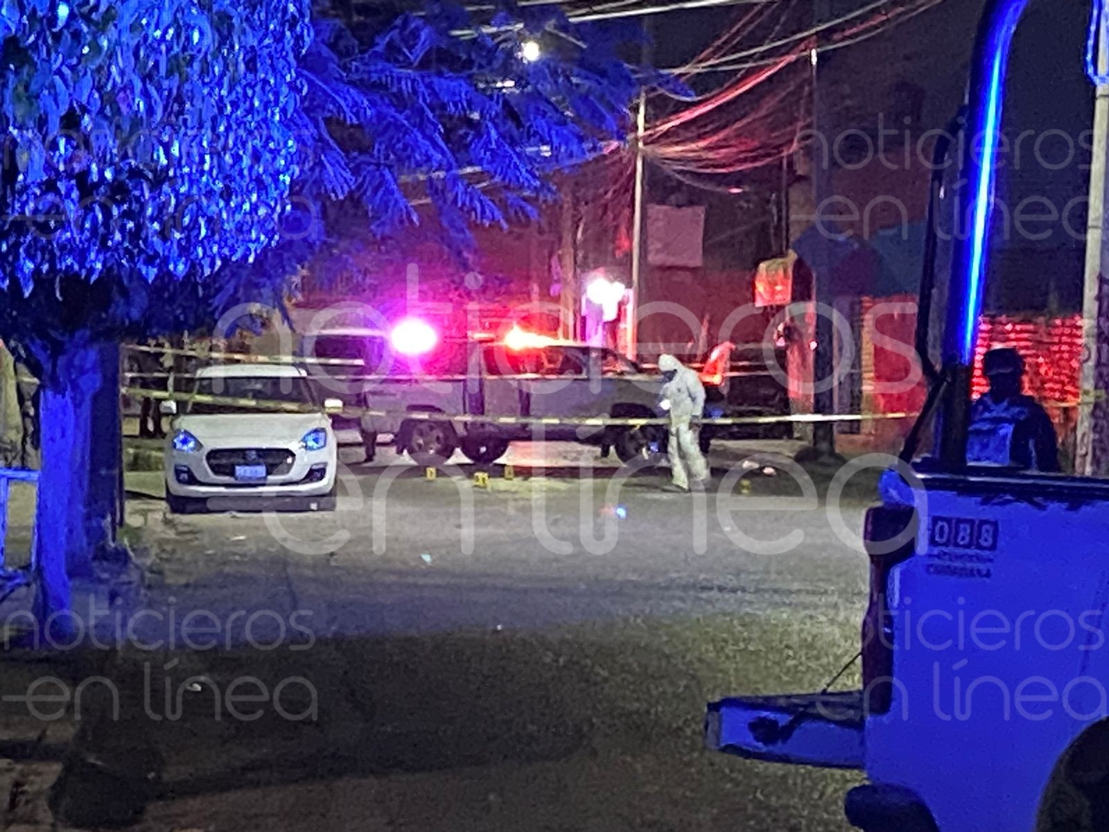 Asesinan a hombre mientras caminaba por la calle en Valle Dorado
