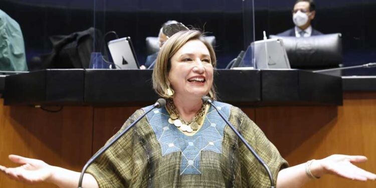 Ordena INE a Xóchitl Gálvez bajar videos donde acusa a Sheffield