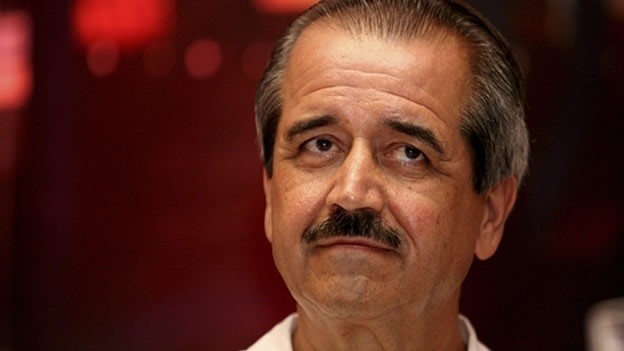 Los políticos desalientan la participación ciudadana, señala Córdova Villalobos