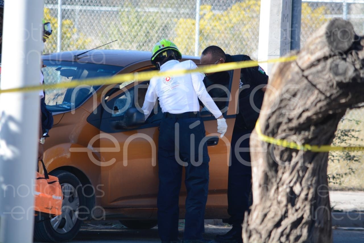 Asesinan a conductor frente al fraccionamiento Bosques del Pedregal