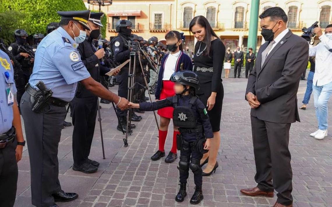Anuncia Ale Gutiérrez apoyo educativo a hijos de policías caídos