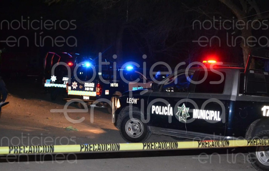 Noche violenta en León: Ataques armados dejan dos muertos y un herido