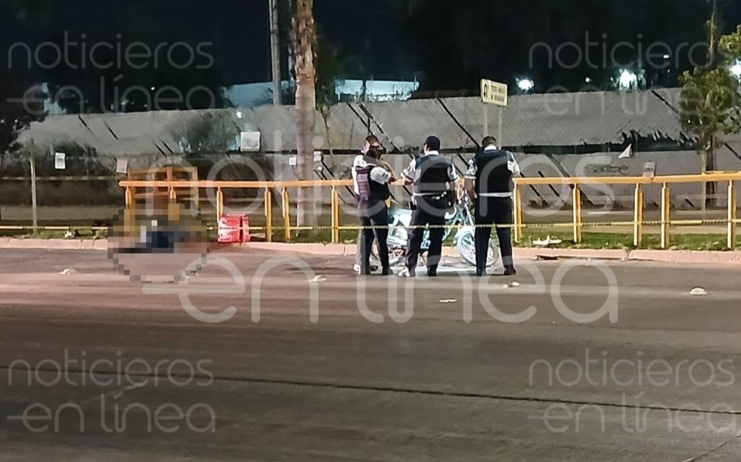 Muere repartidor de plataforma tras derrapar en el bulevar Torres Landa