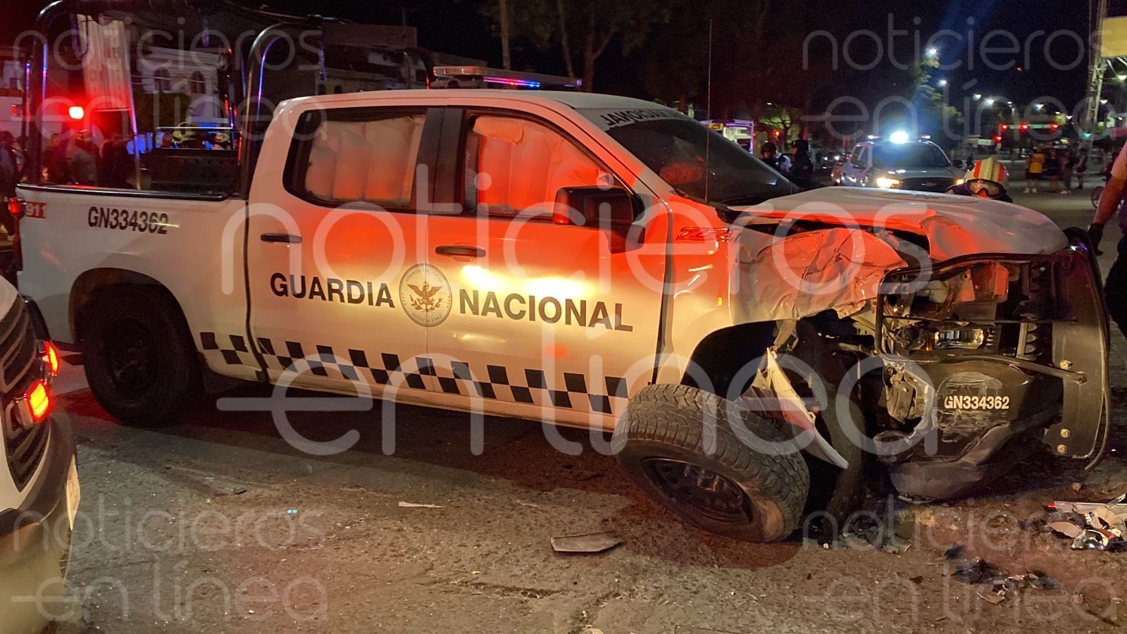 Chocan patrullas de la Guardia Nacional en dos puntos de León; hay 14 heridos
