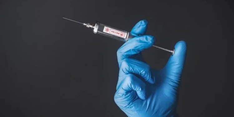 Difícil que Rusia haya desarrollado una vacuna contra el cáncer: Alejandro Macías