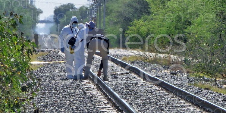 Hallan a hombre de la tercera edad sin vida cerca de las vías del tren en La Libertad