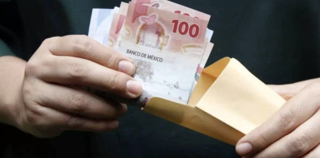 Propone Libia Dennise acuerdo para mejorar salarios