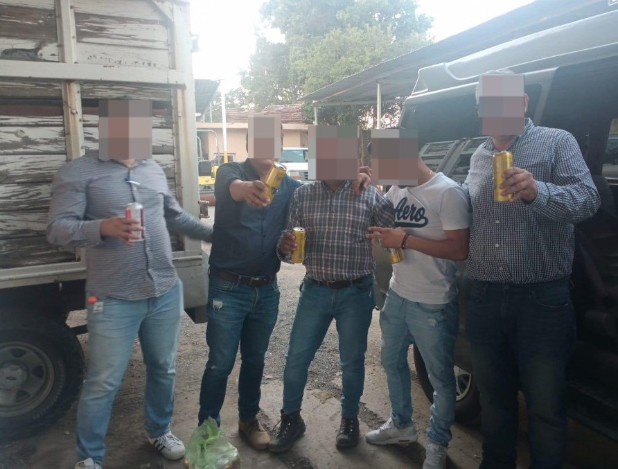 León: Dan baja a 5 servidores públicos por beber alcohol en oficinas