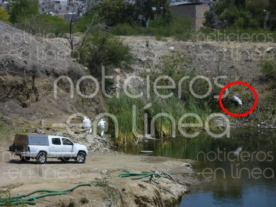 Vecinos de la Fragua hallan cadáver envuelto en sábanas cerca de la presa