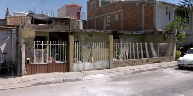 Piden apoyo para víctimas de incendio en casa de Las Arboledas