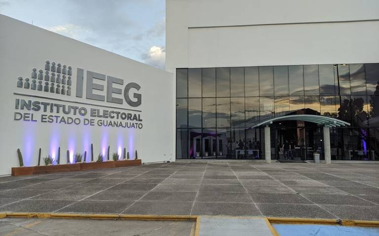 Acepta IEEG fallo de TEEG; avala candidaturas de Morena