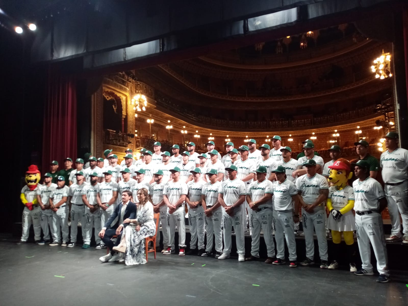 Bravos de León listos para iniciar temporada