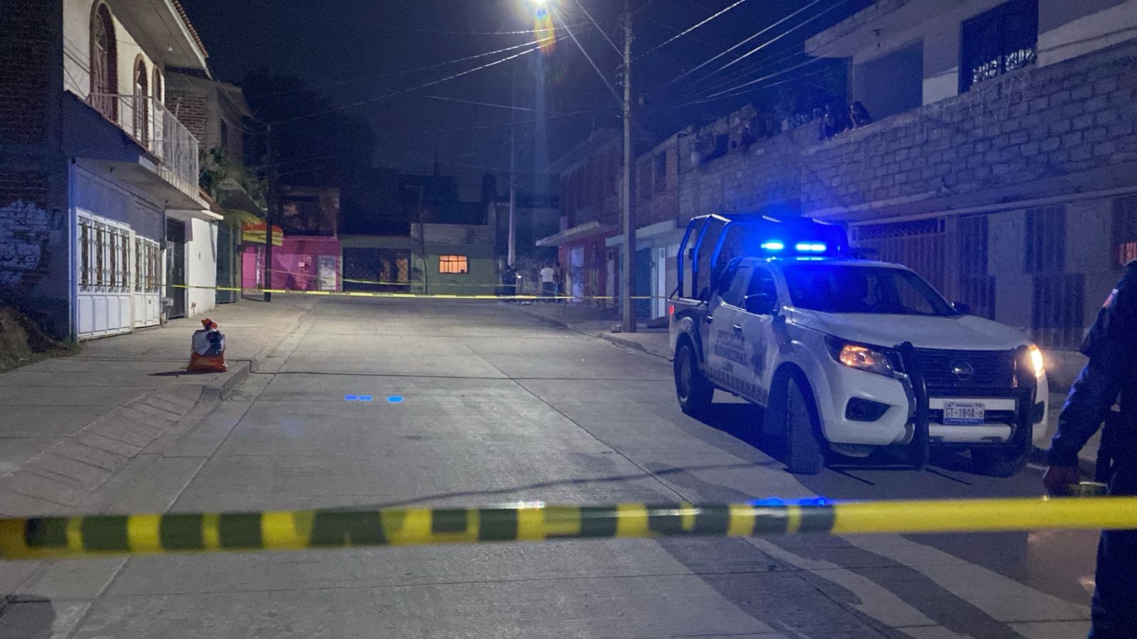 Atacan a balazos a familia en la Ermita; 3 víctimas son menores de edad