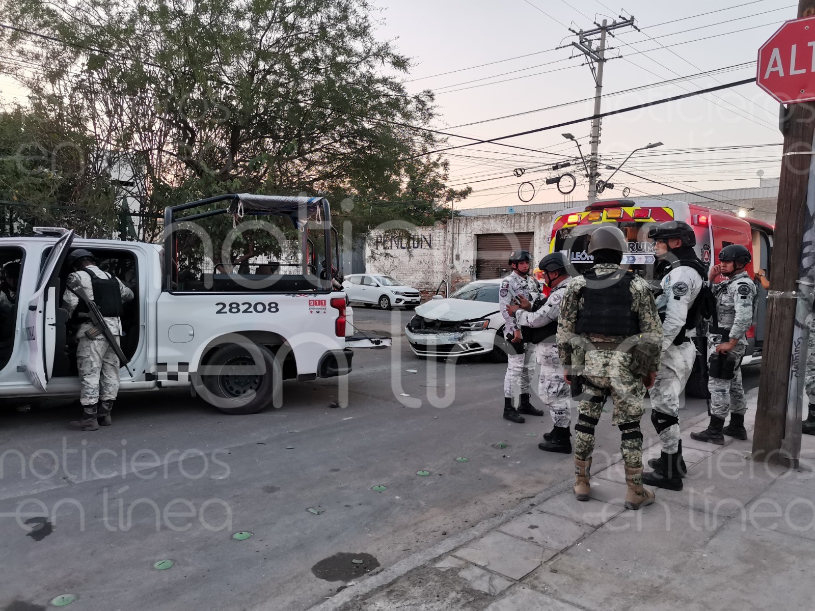 Balean a hombre en Héroes de Chapultepec; GN atiende reporte y choca