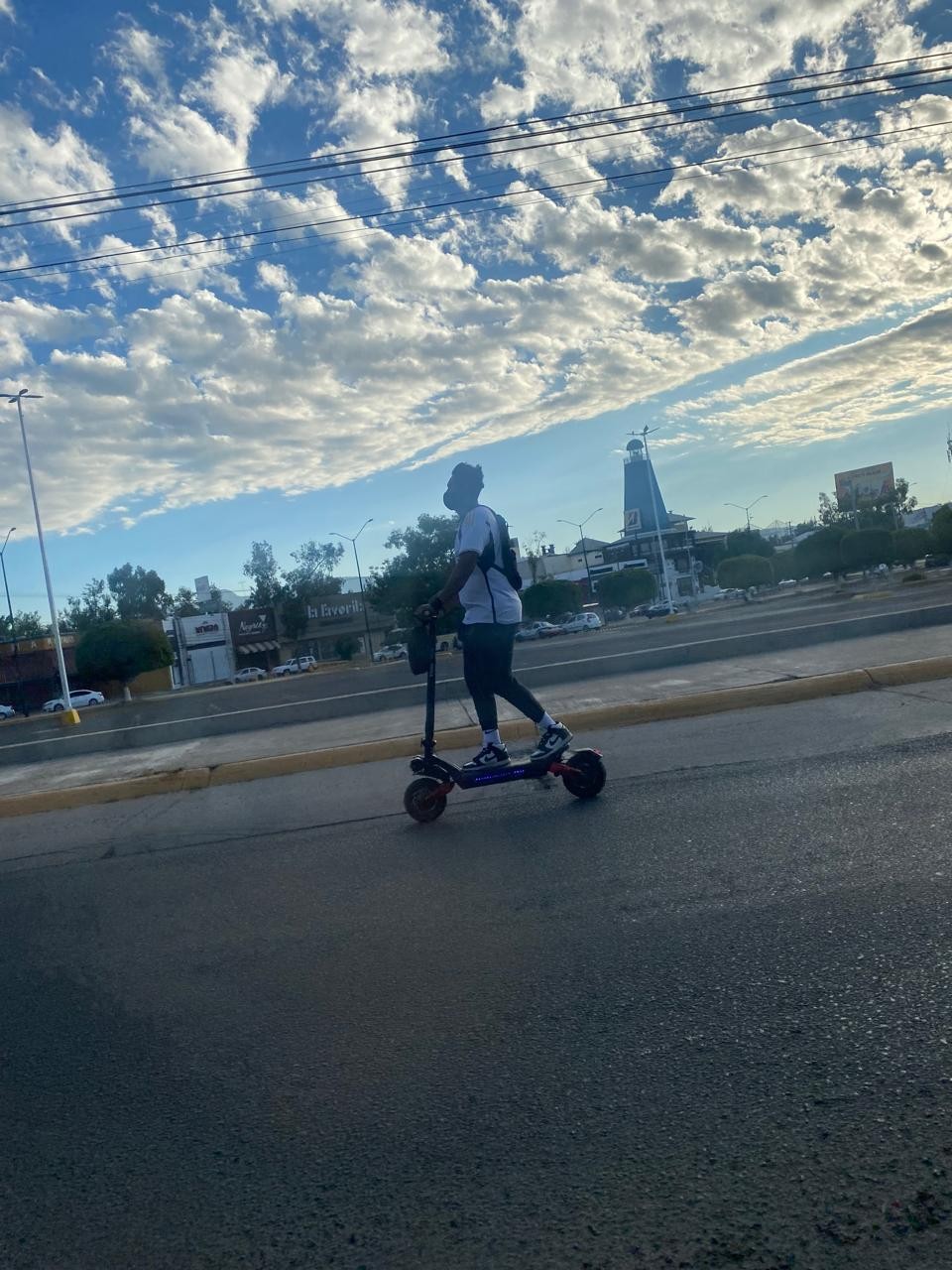 Analizan actualizar reglamento vial para incluir scooters eléctricos