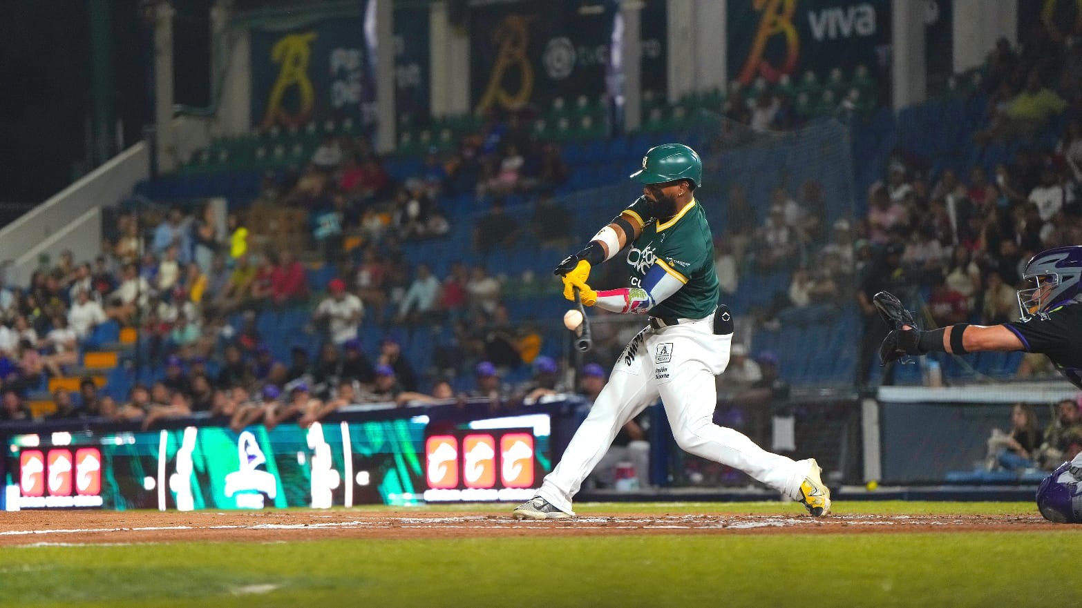 Bravos quiere barrer la serie ante Conspiradores