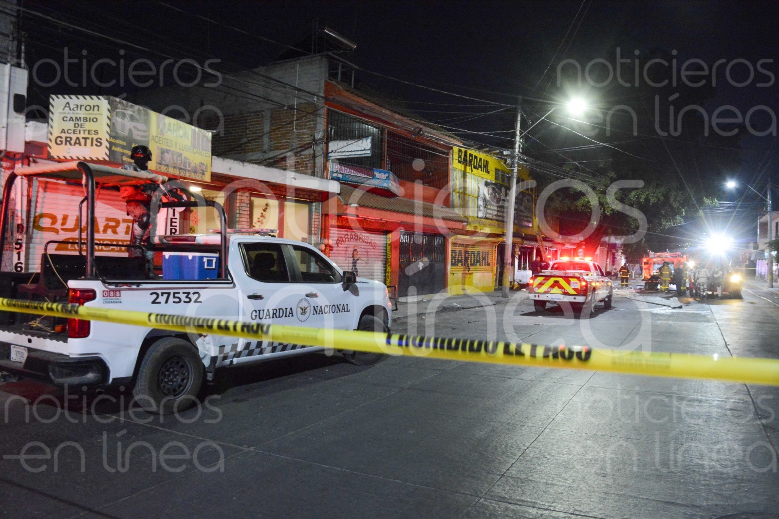 Se incendia local de autopartes en fraccionamiento Hidalgo