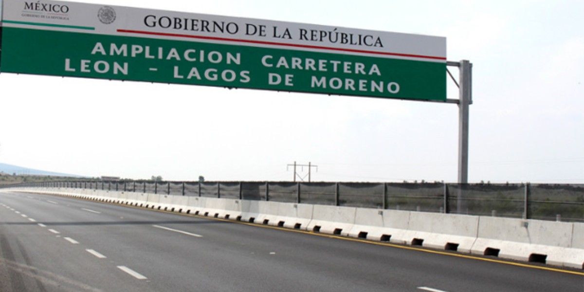 SCT aún no da visto bueno a Gobierno de León para iluminar la León-Lagos