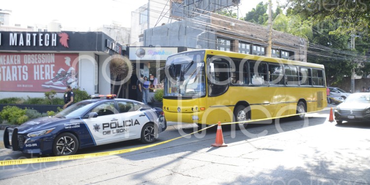 Atacan a balazos a cortejo fúnebre en el bulevar Campestre