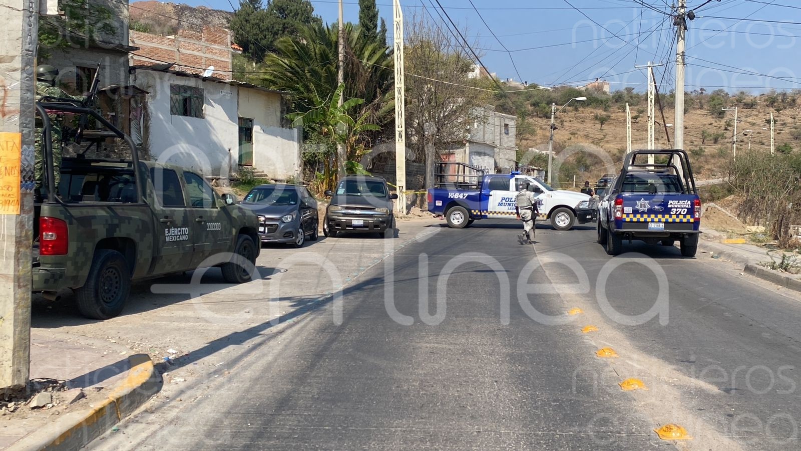 Papá llevaba a su hija a la escuela y lo matan a balazos en León