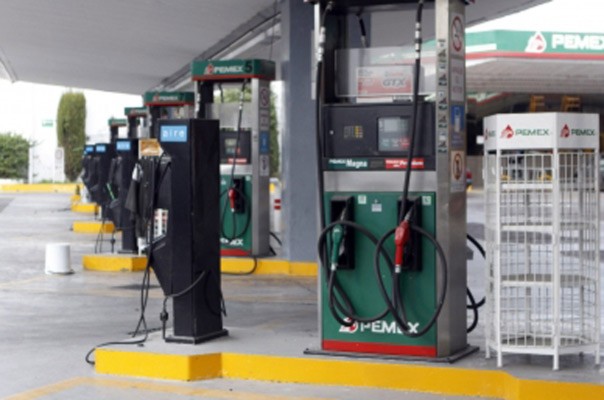 Precio de la gasolina en Guanajuato rompe récord; hila 8 meses al alza