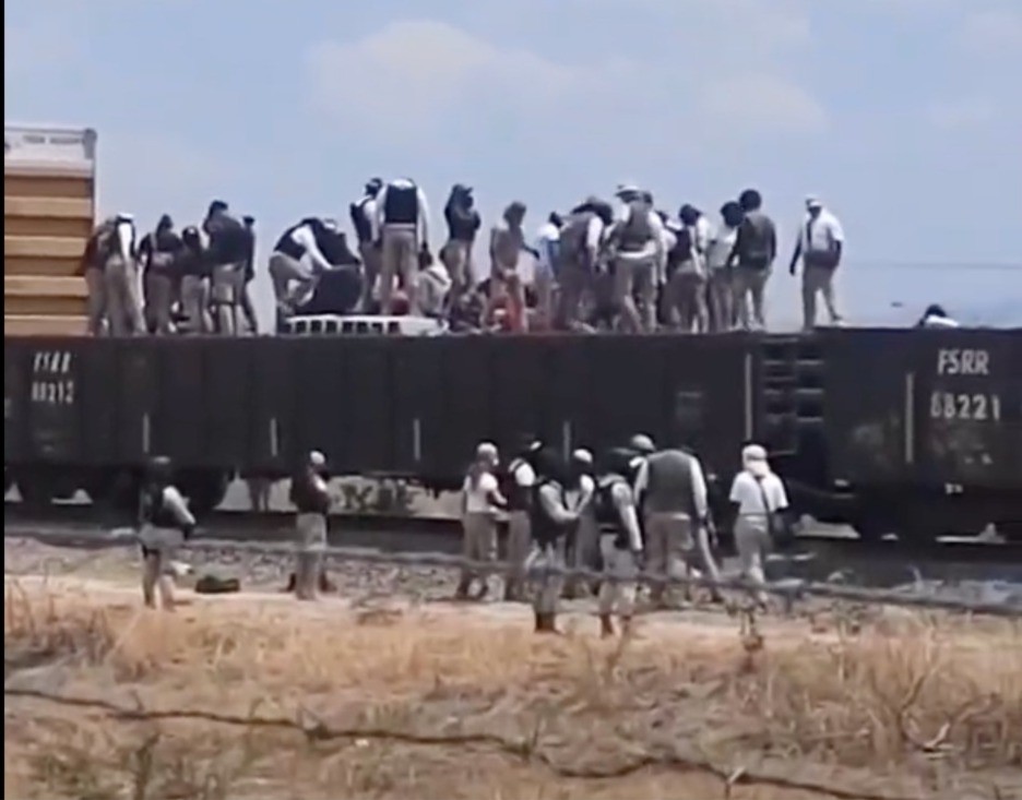 (VIDEO) Denuncian abuso de la Guardia Nacional contra migrantes en Silao