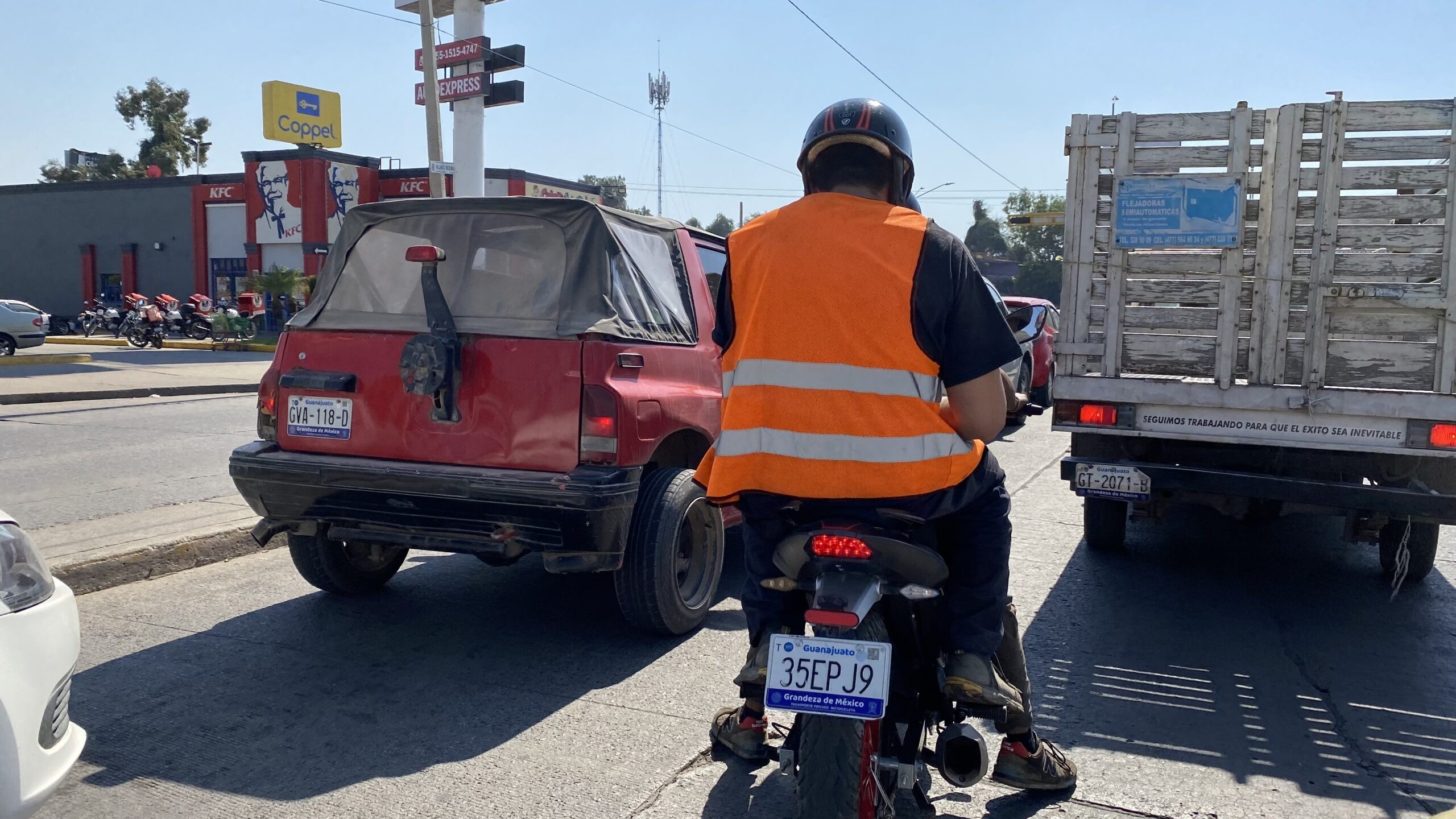 Concamin Bajío a favor de motocicletas en el carril derecho, pero sin tolerancia