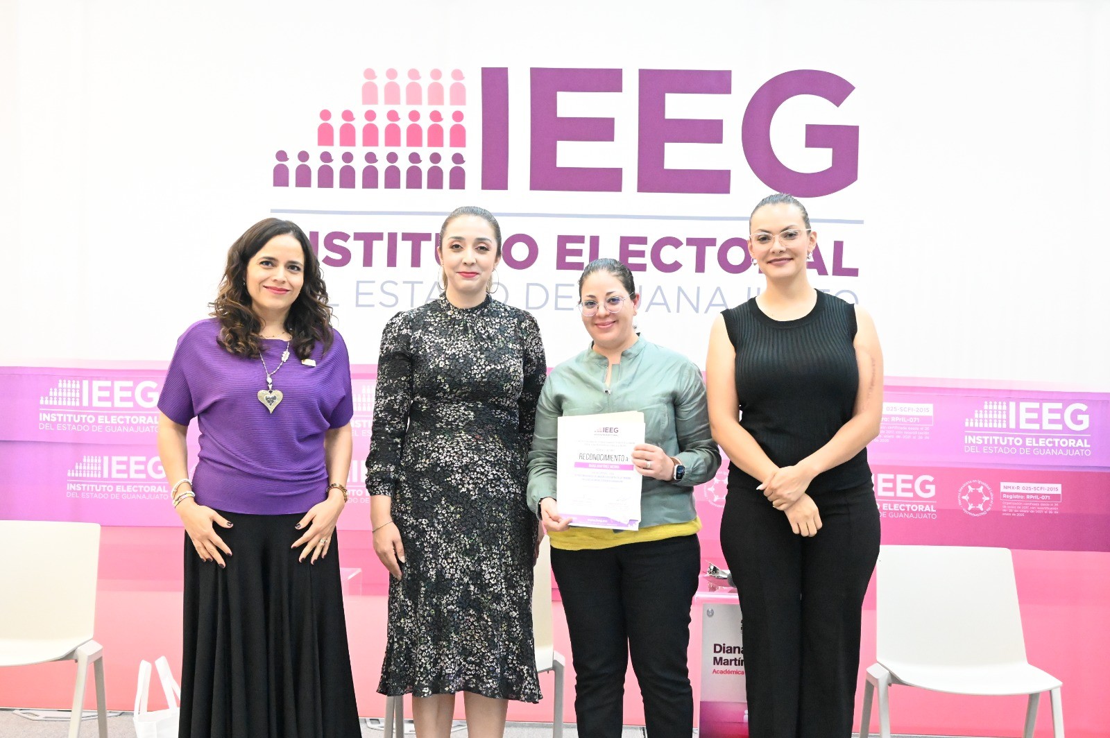 Piden moderar expectativas por arribo al poder de mujeres