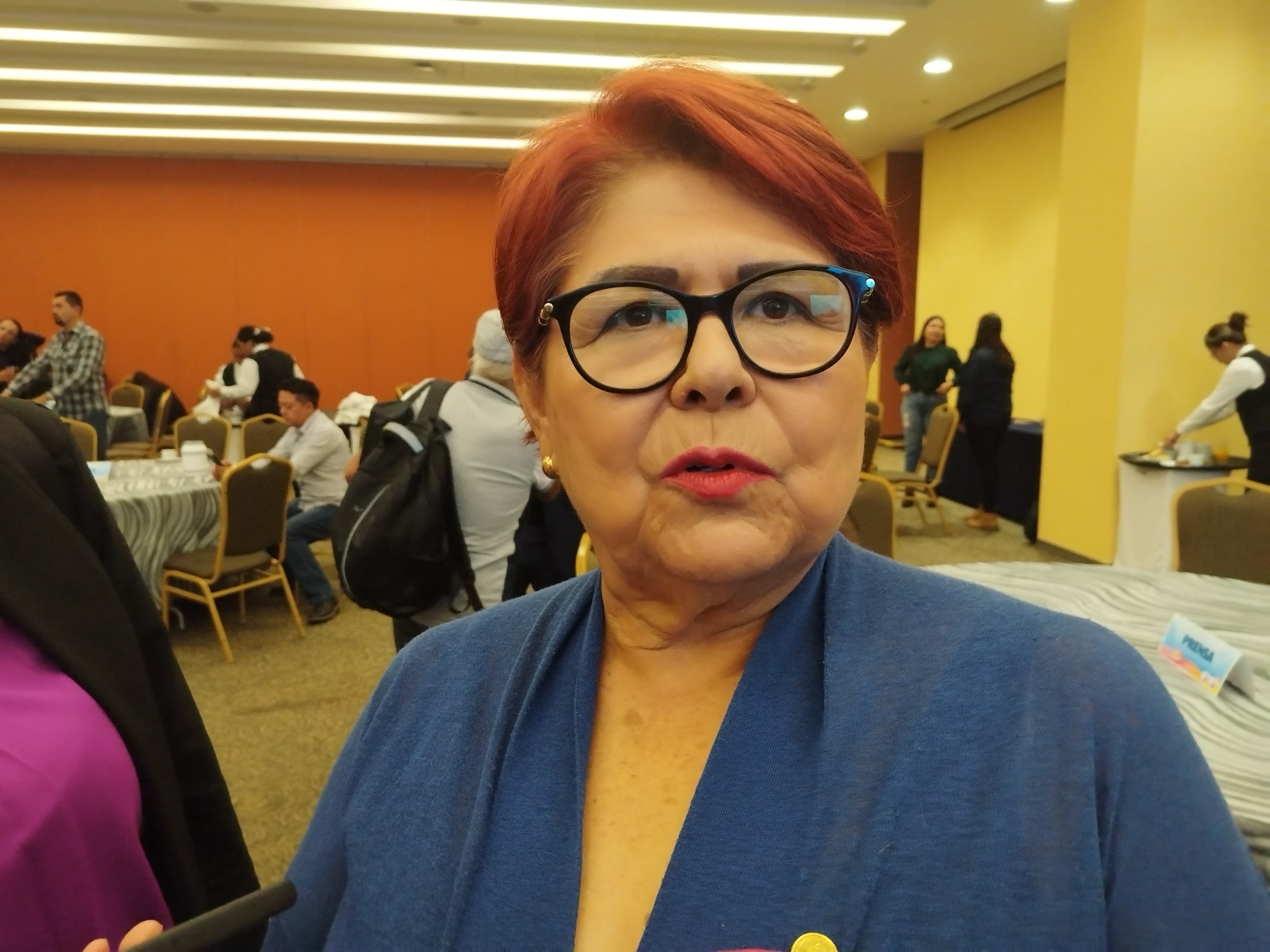 Exige AMEXME estrategias contra la extorsión a mujeres