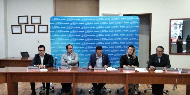 Esperan zapateros cuotas ‘antidumping’ preliminares mientras avanza investigación