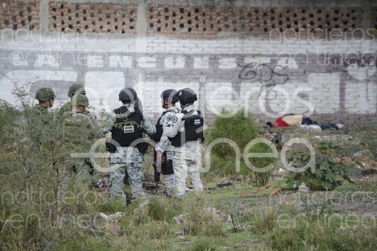 Asesinan a balazos a dos hombres en el Granjeno Sur