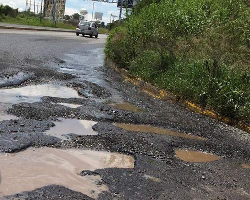 Registra Obra Pública hasta 30 reportes de baches semanales en León
