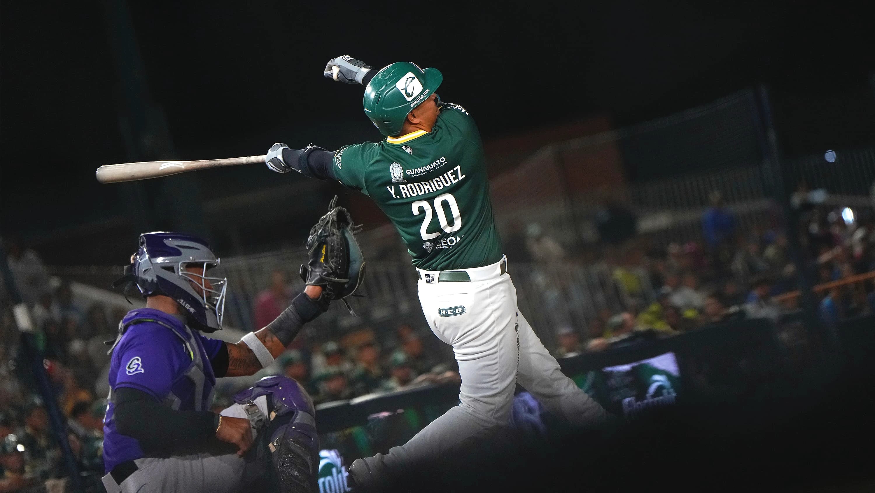 Bravos de León desperdicia ventaja de tres carreras y caen ante Conspiradores de Querétaro