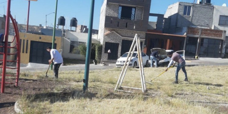 Funcionarios de León pagan fotomultas con el doble de horas de trabajo comunitario