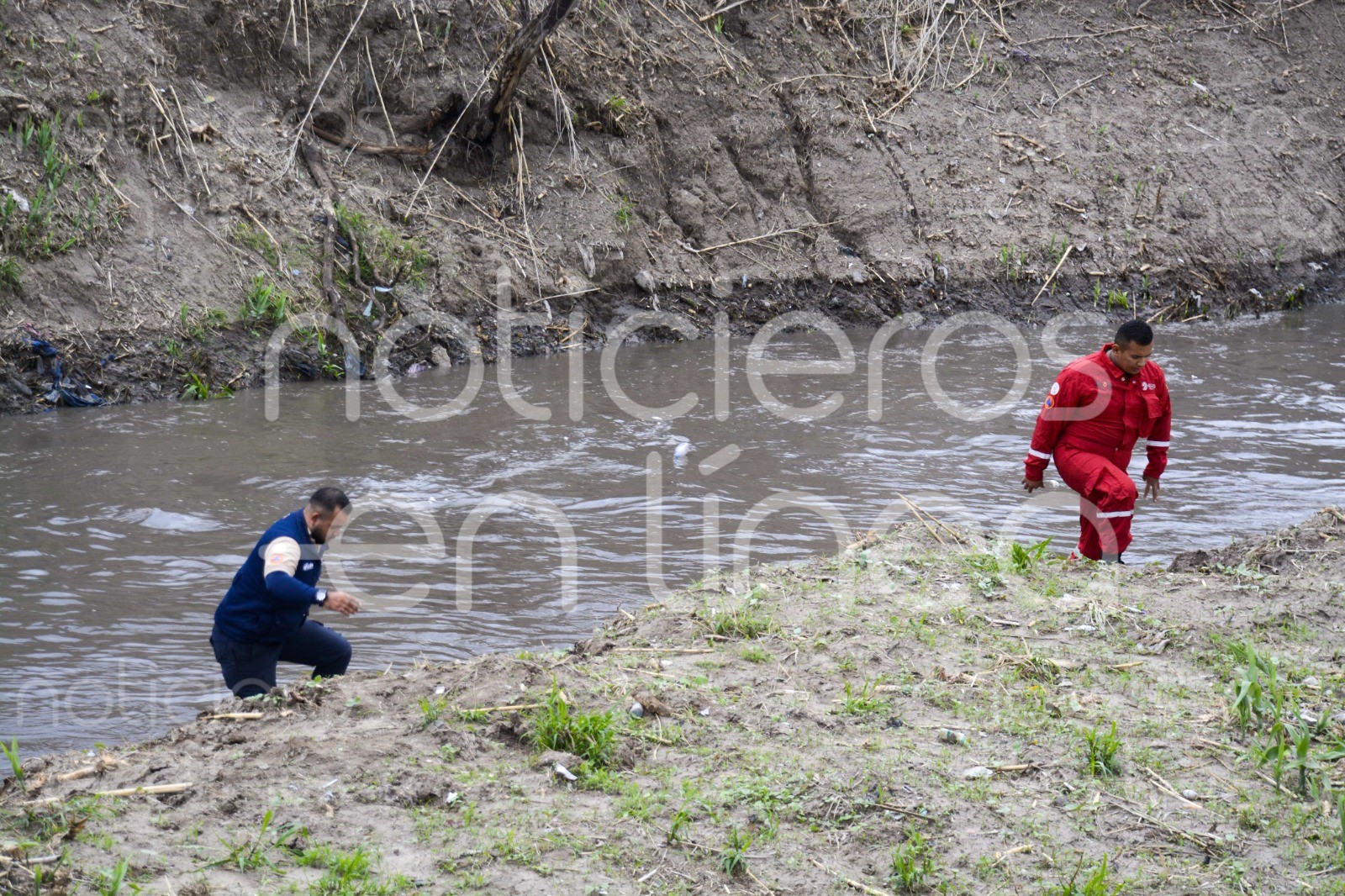 Muere hombre al ser arrastrado por la corriente del Malecón del Río
