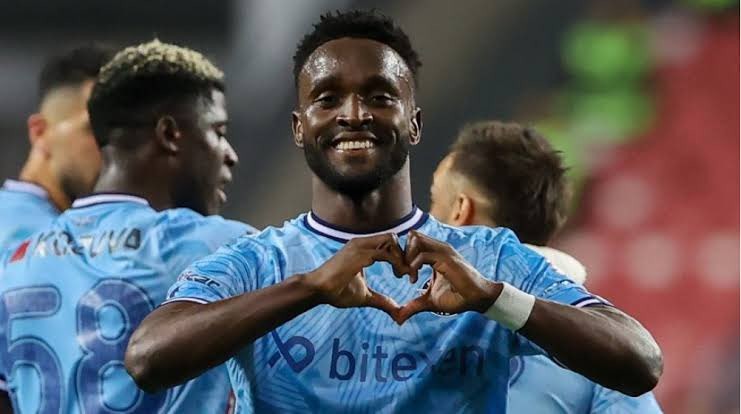 Stiven Mendoza será jugador de 'La Fiera'