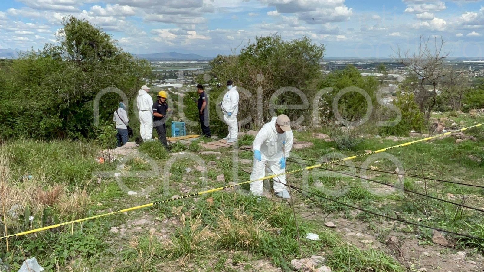 Hallan cuerpo de mujer en barranco de la colonia Periodistas Mexicanos