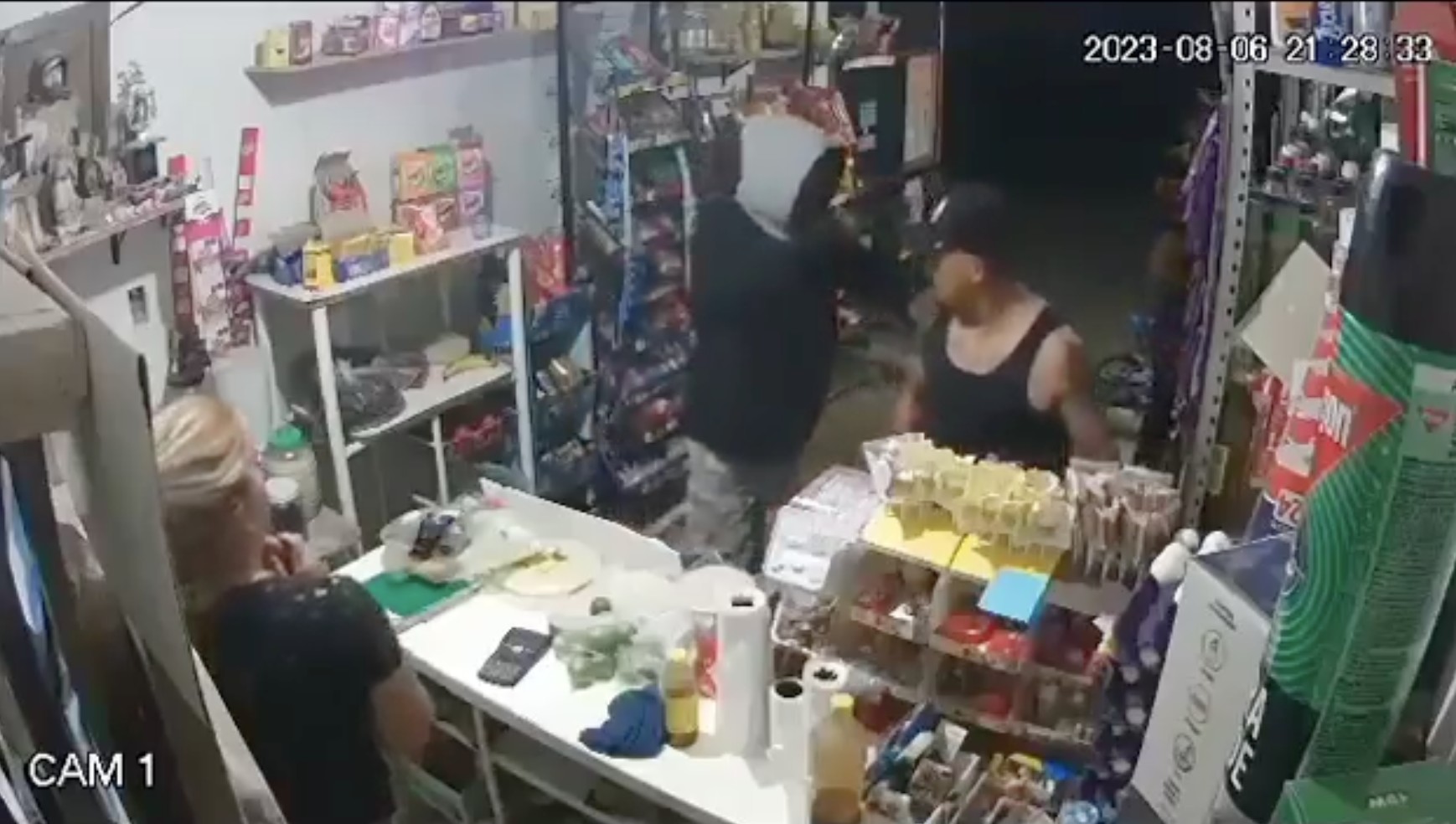 Crecen asaltos a negocios en Guanajuato; baja el robo de autos