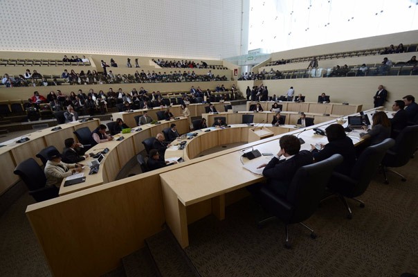 Cuesta 8 millones operación de diputados de Guanajuato en medio año