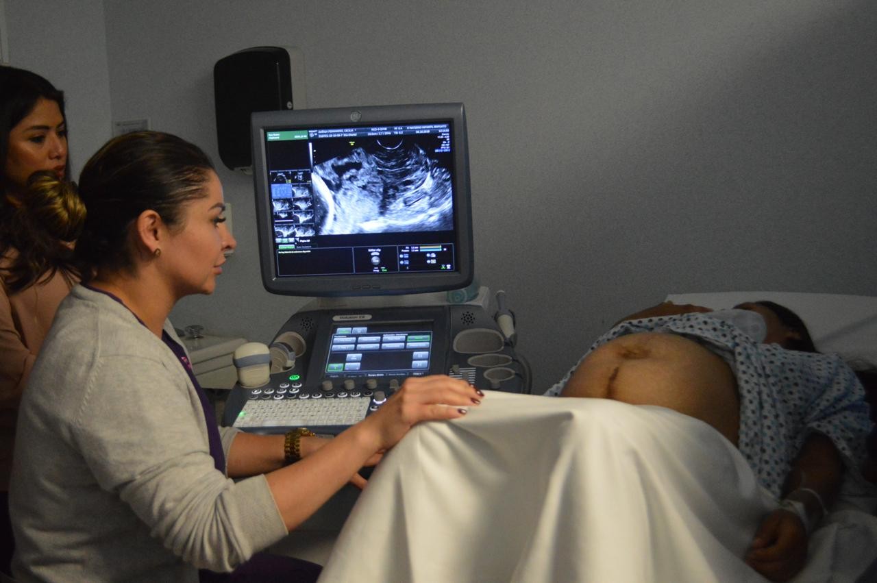Reducen embarazos en madres menores de 20 años en Guanajuato