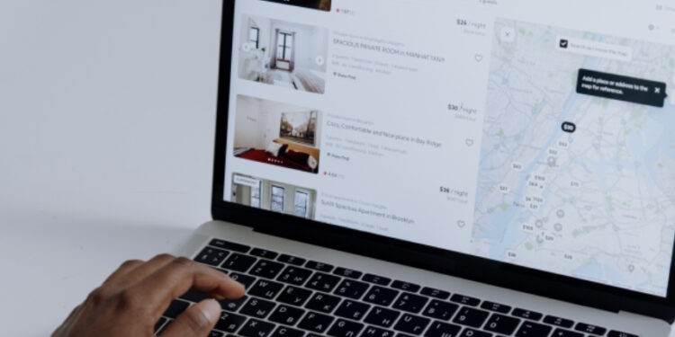 Reglamento para regular Airbnb podría estar listo antes de que concluya el sexenio
