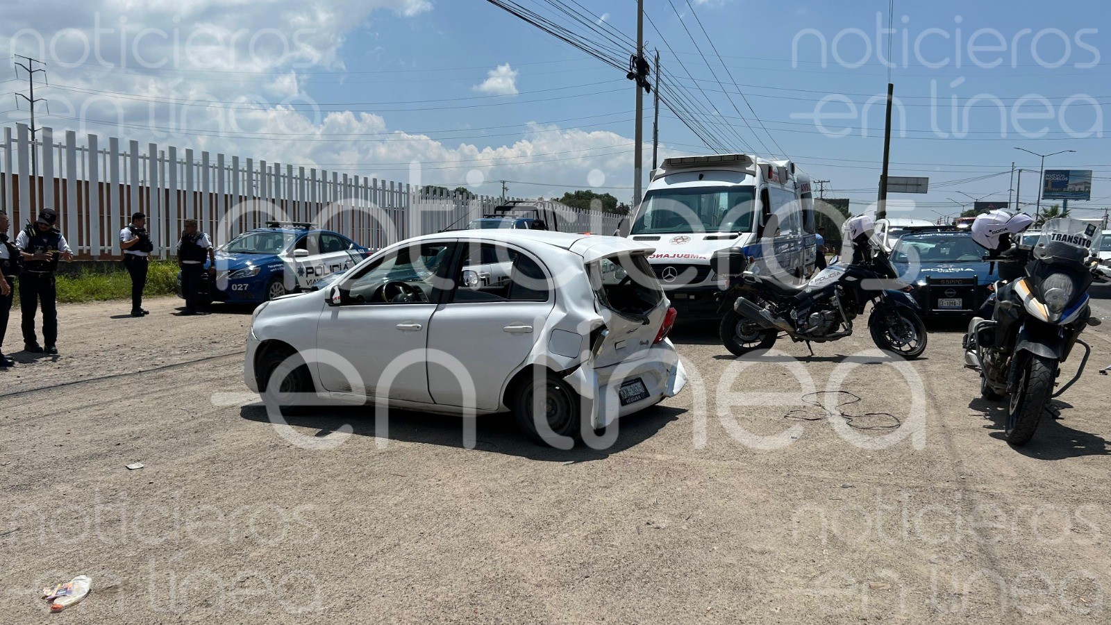 Carambola en León: chocan al menos 5 vehículos en el bulevar Aeropuerto