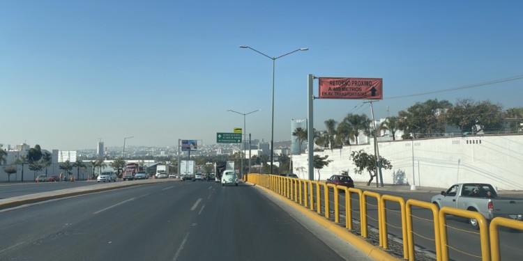 Agilizan obras en puente Transportistas; operará antes del FIG